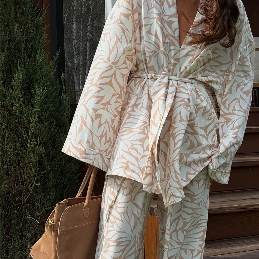 

New Fashion Loose Print Women's Two Pieces Set 2025 Elegant Long Sleeve Lace-Up Robes With High Waist Wide Pants Set Female