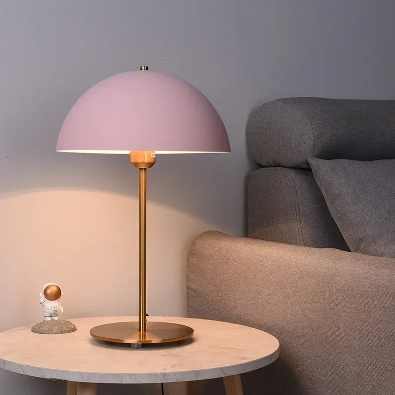 

Desk lamp bedroom bedside mushroom half yuan hotel room creative iron decorative color LED desk
