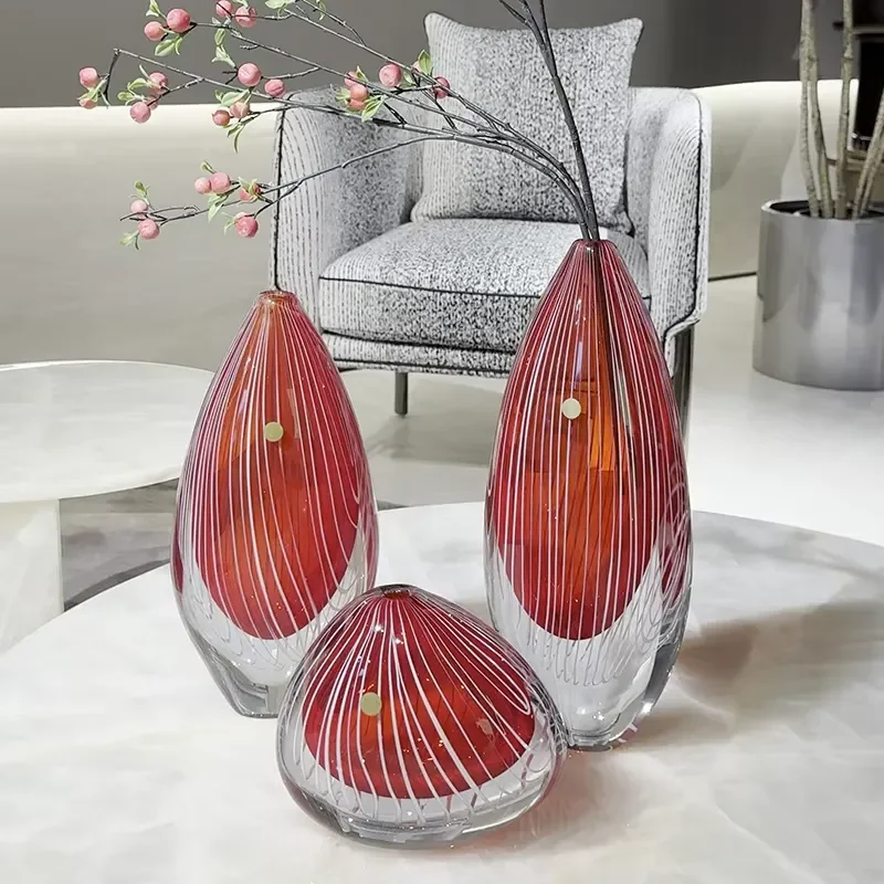 Hand Blown Cylinder Pagoda Glass Vase Transparent Body Ruby Red Interior White Outline Wedding Home Decoration Ornament