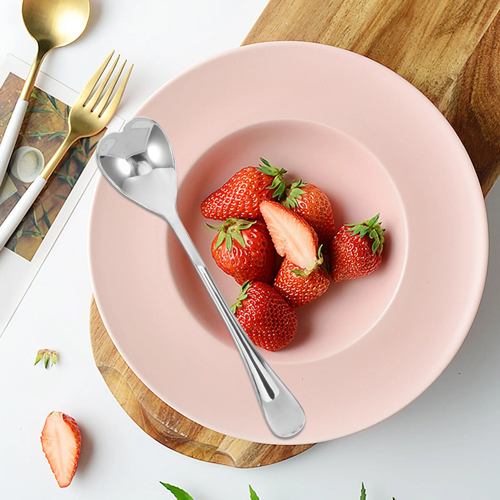 

6Pcs Heart Coffee Spoons Stainless Steel Mini Spoons Long Handle for Tea Espresso Dessert Ice Cream Stirring Tiny Spoon