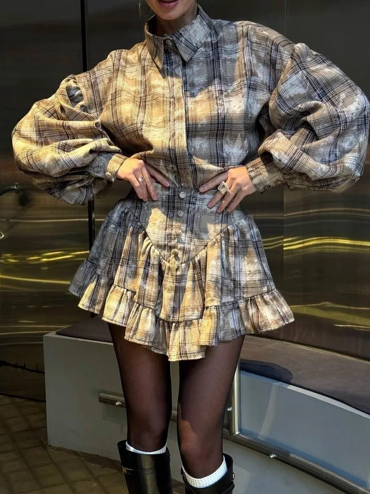 

New Autumn Plaid Design Lapel Button Long-sleeved Top Ruffle Skirt Two-piece Set Women's Temperament Elegant Short Skirt Set