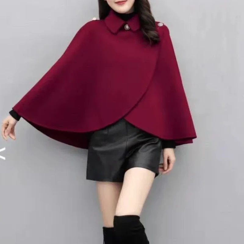 Temperamento outono inverno nova lã capas curtas mulheres peter pan colarinho batwing manga botão coreano moda ponchos casacos topos