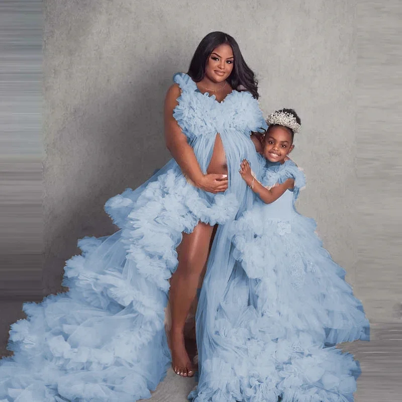 Exaggerated Tiered Ruffles Tutu Pleated Maternity Robes Lush Mesh Front Slit Tulle Mommy & Girls Party Gowns For Photography