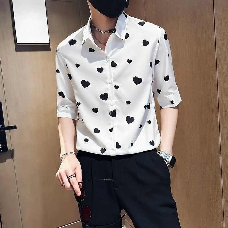 

Mens Summer Casual Short Sleeve Shirt Featuring Heart and Flower Pattern Lightweight and Breathable for Trendy Style