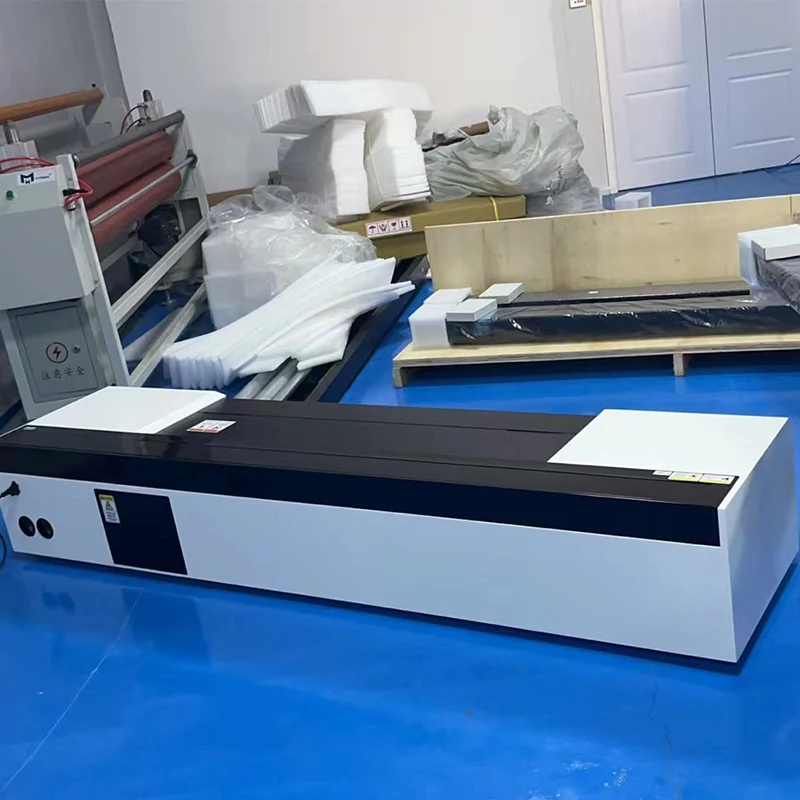 100 Zoll weißer elektrischer TV-Schrank, TV-Ständer, integrierter Projektionsschrank, geeignet für alle UST-Projektorschränke