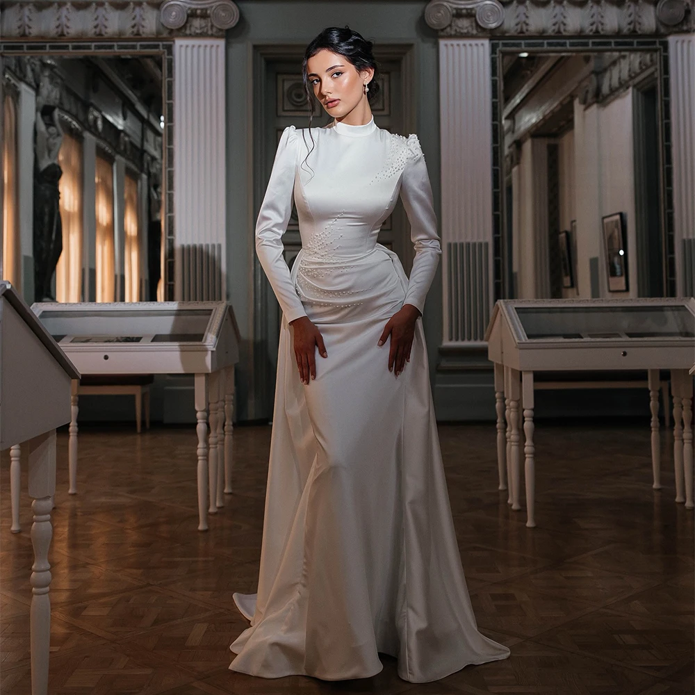 

Elegant Arabic Wedding Dress Beaded Pearls O-Neck Customized Satin White Long Sleeves Muslim Church Bridal Gown Robe De Mariée