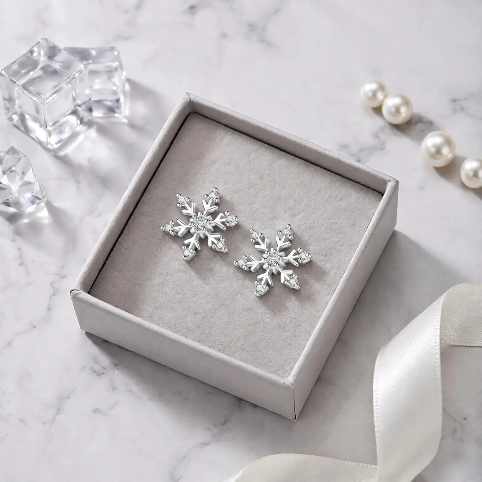 Exquisite 925 Sterling Silver Snowflake Crystal Zircon Stud Earrings for Women Girls Anniversary Party Fashion Jewelry Gifts