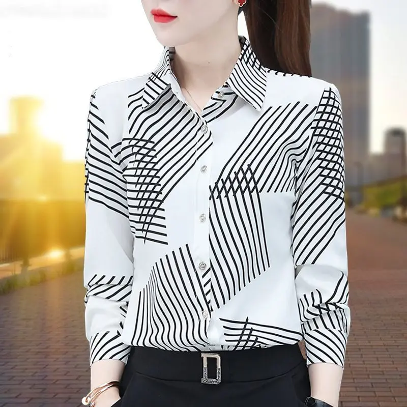 Simplicity Office Lady Spring Women\'s POLO Collar Geometric Striped Satin Face Single Breasted Fashion Long Sleeve Shirts Tops