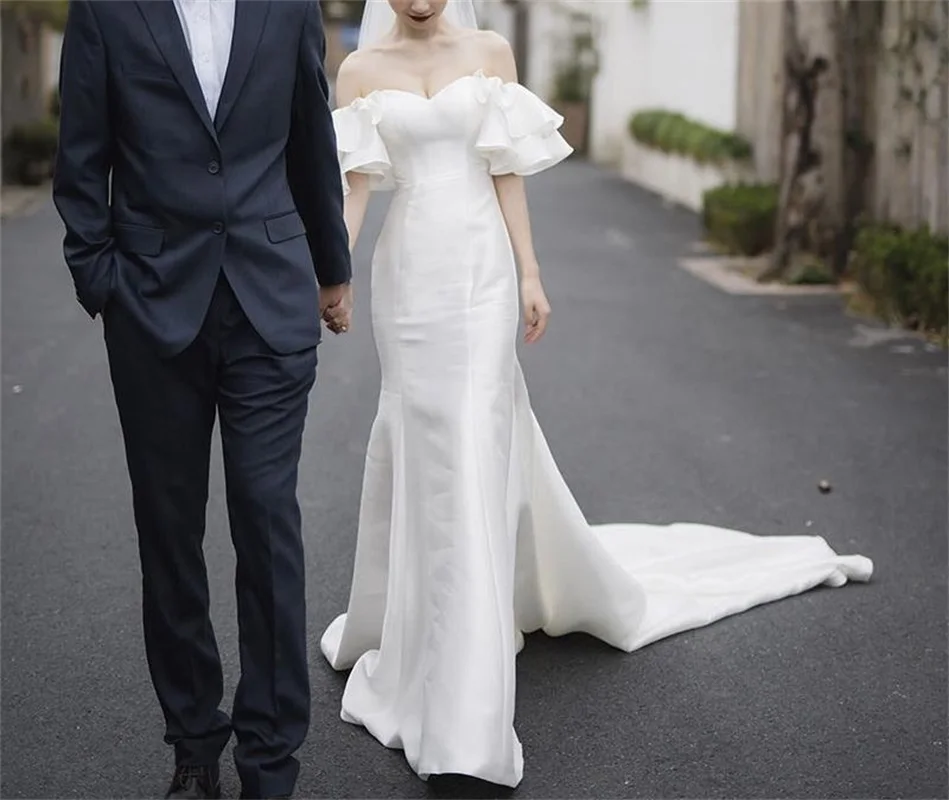 Elegant Simple Satin Mermaid Wedding Dress Designer Sweetheart Lace Up Back Boho Bridal Gown Robe De Mariée Vestido In Stock