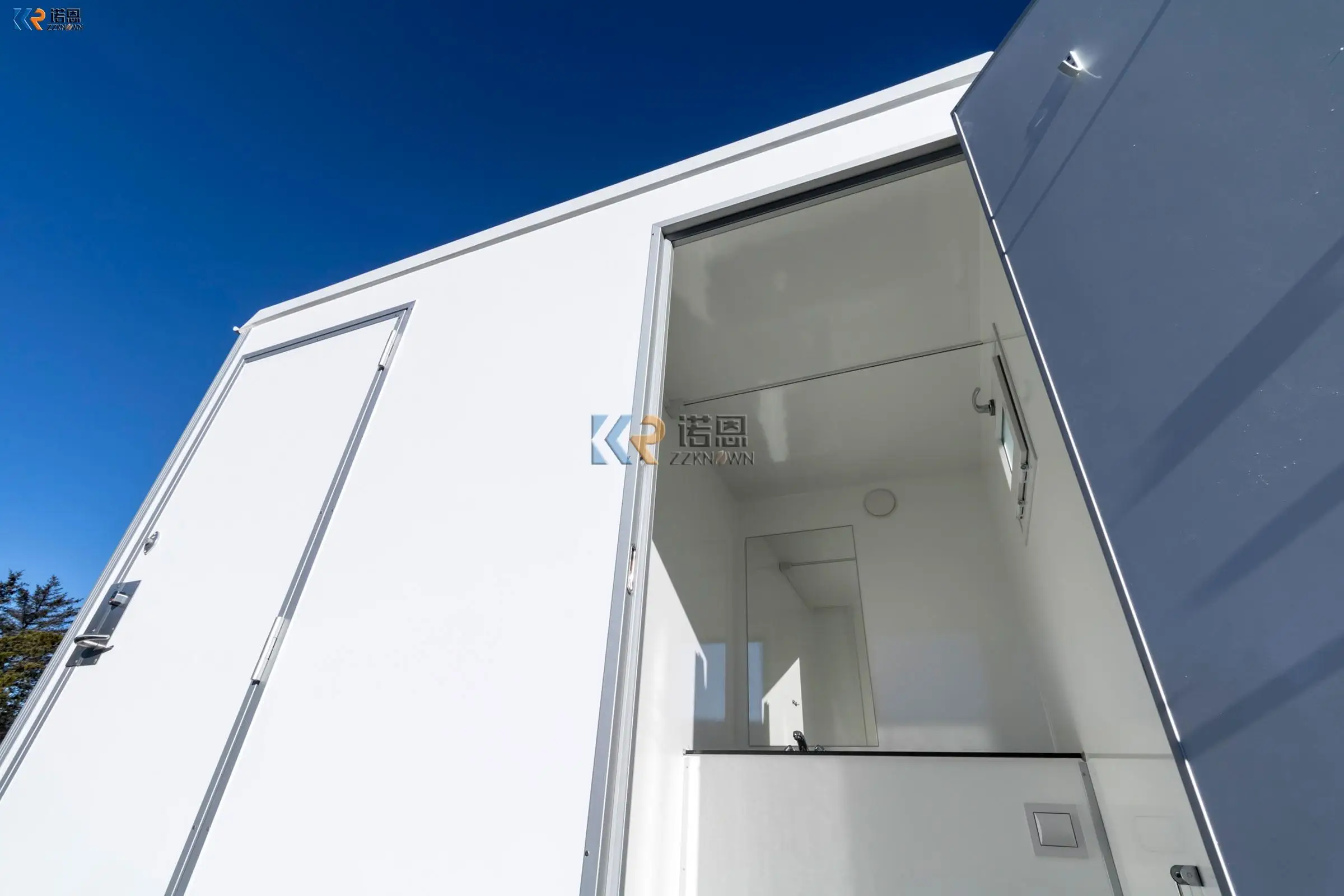 Portable Shower Trailer For Sale Portable Restroom Toilet For City Portable Toilet Cabin For Construction Site