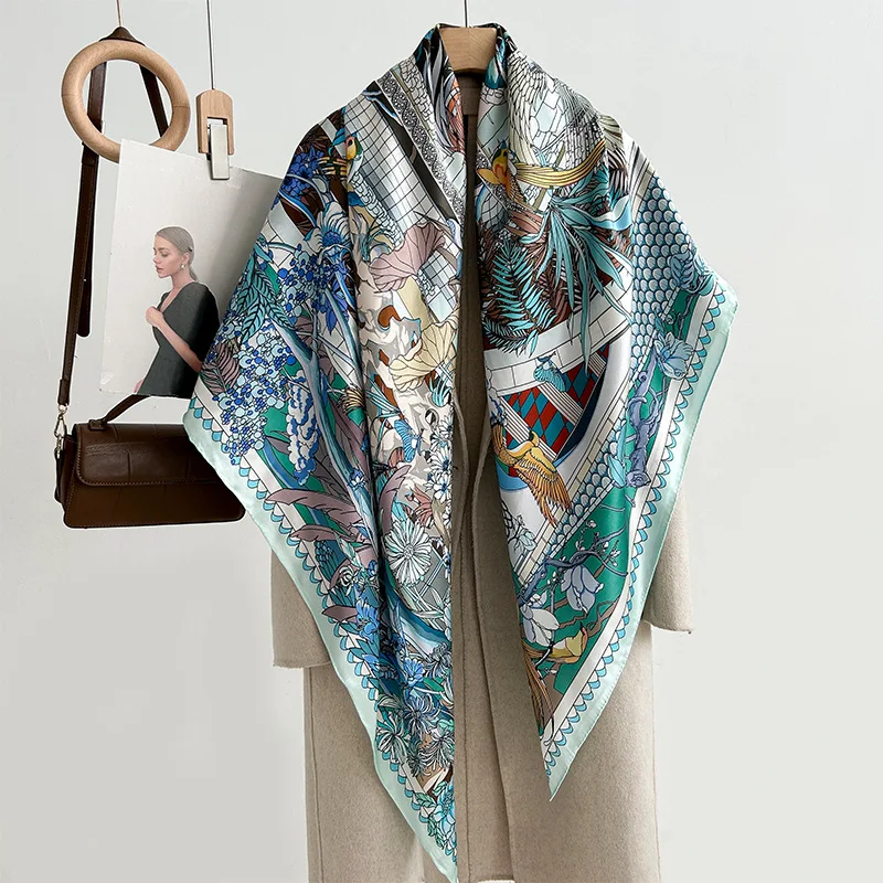 Silk scarves, women\'s scarves, autumn and winter shawls, paired with women\'s mulberry silk square scarves for a luxurious feel