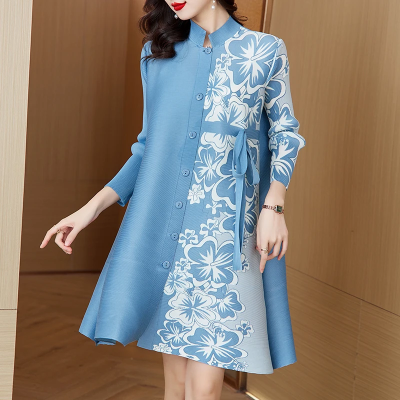 Pleated Dress 2023 Autumn New Standing Collar Printed Button Cardigan Loose Large Slim Covering Belly Fashion Dress