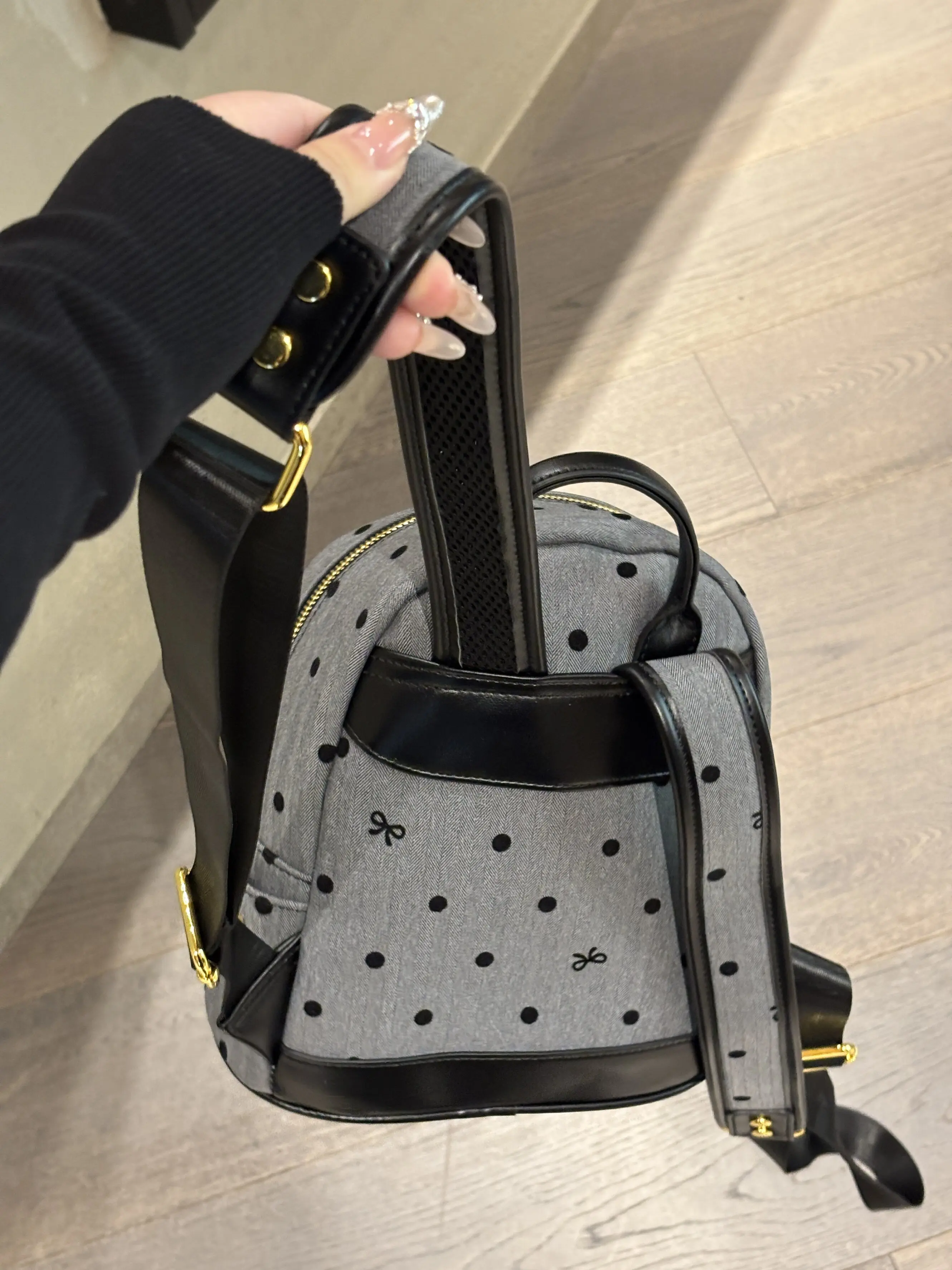 ciyah-retro-polka-dot-grey-backpack-2026-summer-new-style-commuter-versatile-student-double-shoulder-bag-fashionable-simple-w