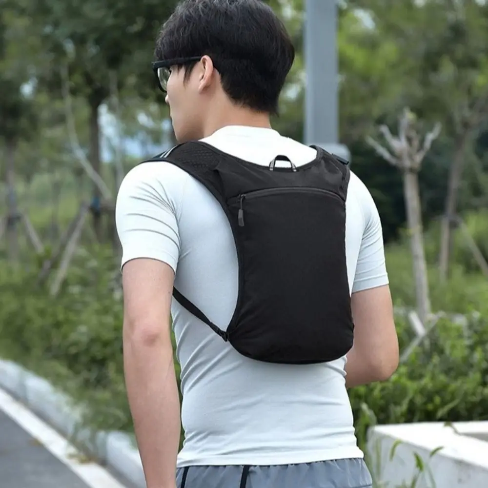Reflective Running Hydration Vest Bag Quick Dry Padded Strap Outdoor Running Vest Ultra-Light Multi-Pocket Design