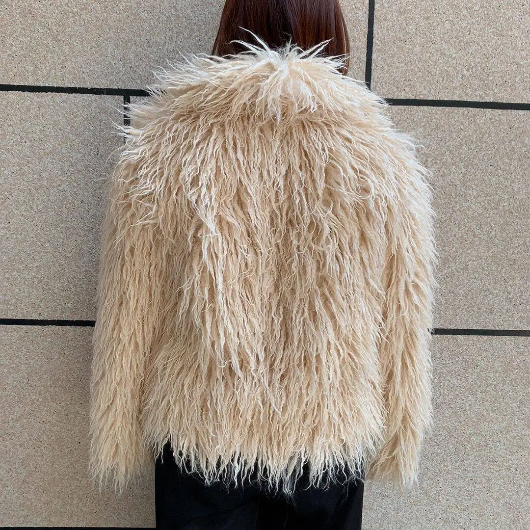 Women's Mongolian fur coat Faux fur coat fashionable fluffy winter warm long sleeved Imitation Mongolian fur collar coat