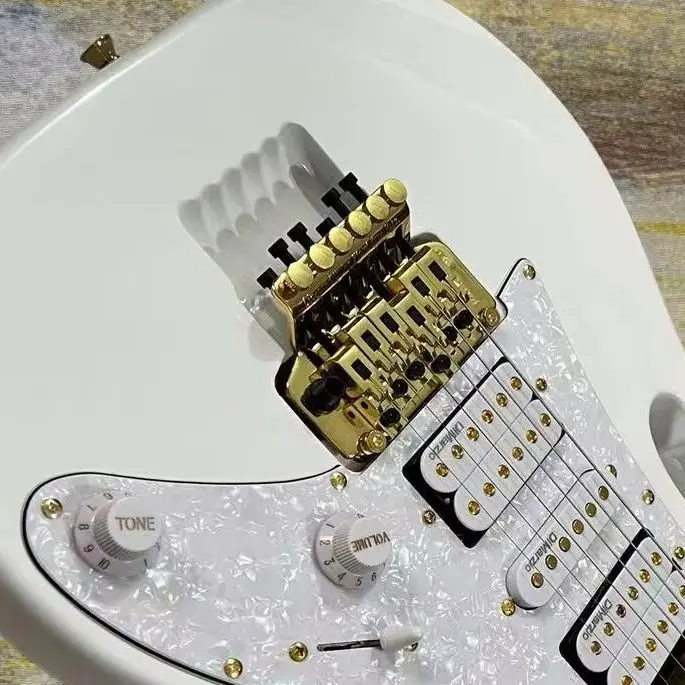 Hot Sale White Electric Guitars Golden Hardware Floyd Rose Tremolo Bridge White Pearl Pickguard