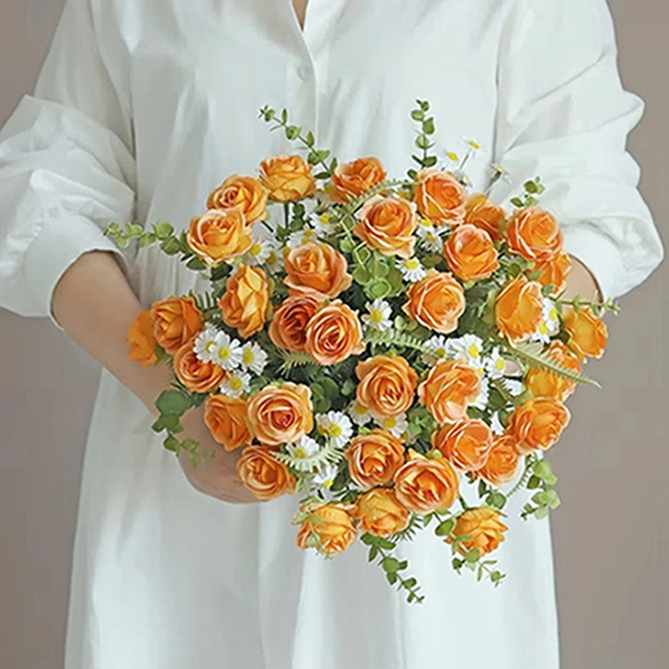 

Silk Roses Artificial Flowers Wedding Home Christmas Party Accessory Wreath Pretty Bride Bouquet Table Vase Characteristic Decor