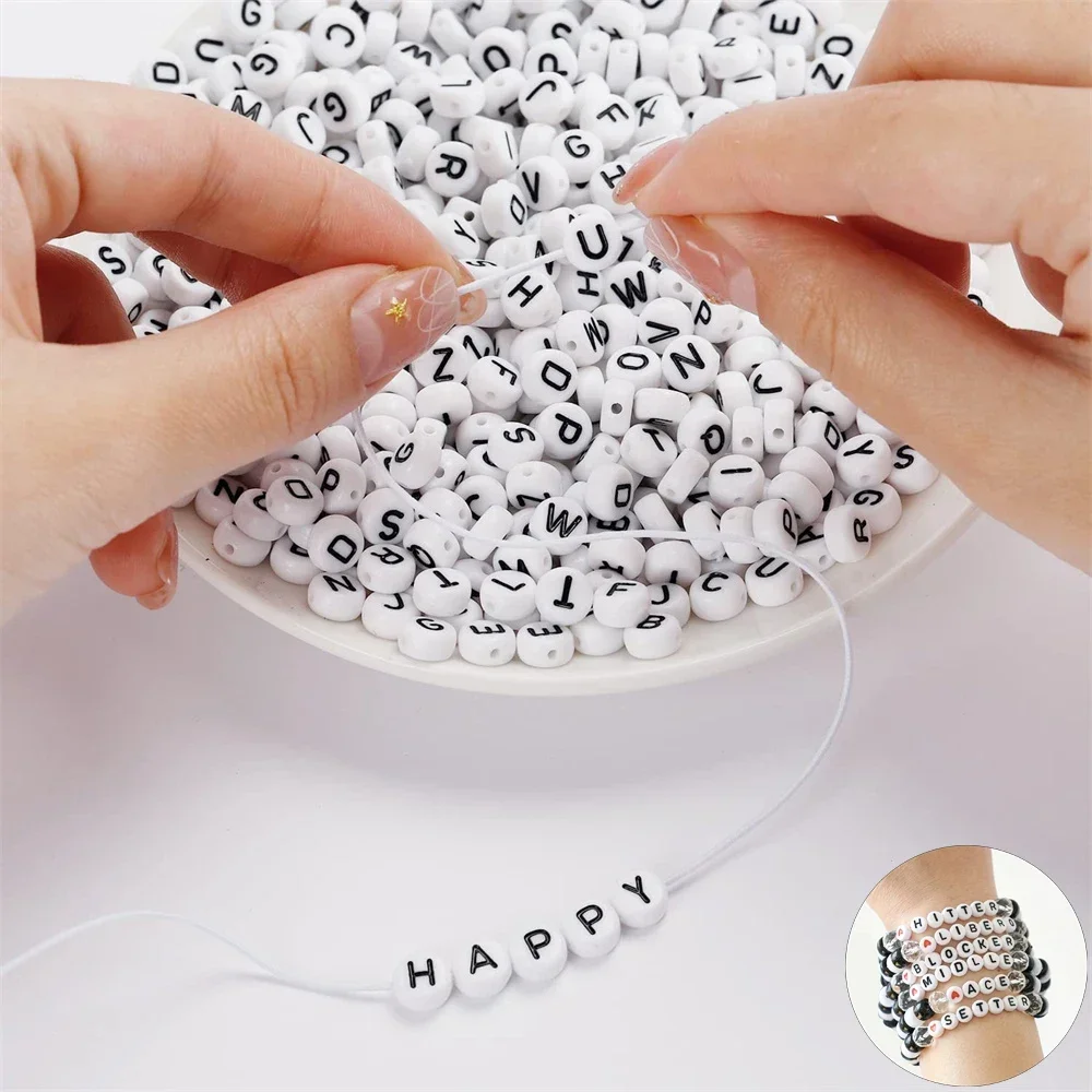 100-500 Stück Acryl A-Z 26 Buchstabenperlen Weiße Runde Alphabetperlen mit Löchern für Schmuckherstellung Halskette Armband Zubehör – Detail 5