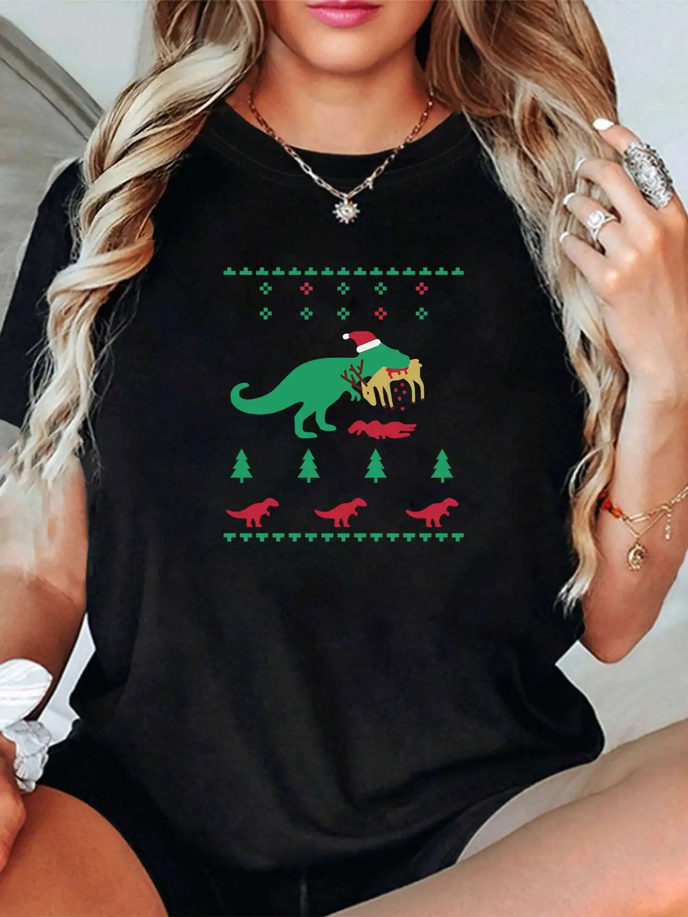 

【1023197】 Женская футболка больших размеров с круглым вырезом и короткими рукавами, эластичными половинными рукавами и модными принтами