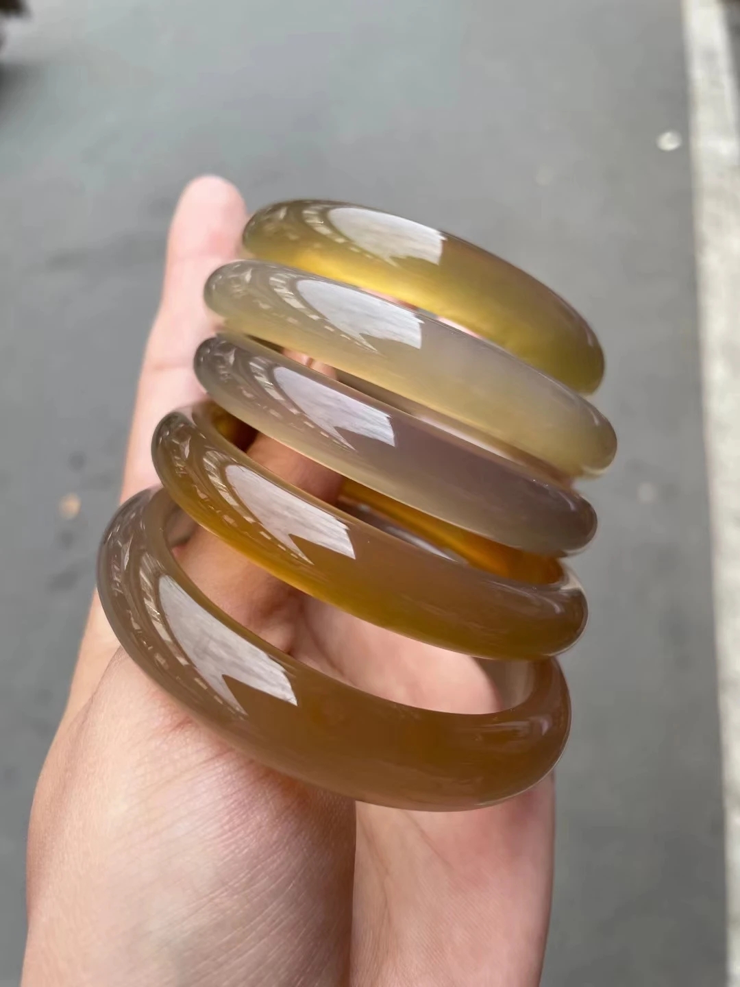 Primary Color Agate Chalcedony Bangles Natural Real Jade Fashion Noble Bracelet Perfect Jewelry Hand Ring Exquisite Holiday Gift