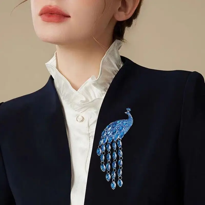 Vintage Long Tailed Colorful Crystal Peacock Tassel Brooch Women Fashion Pin Exiquisite Gift