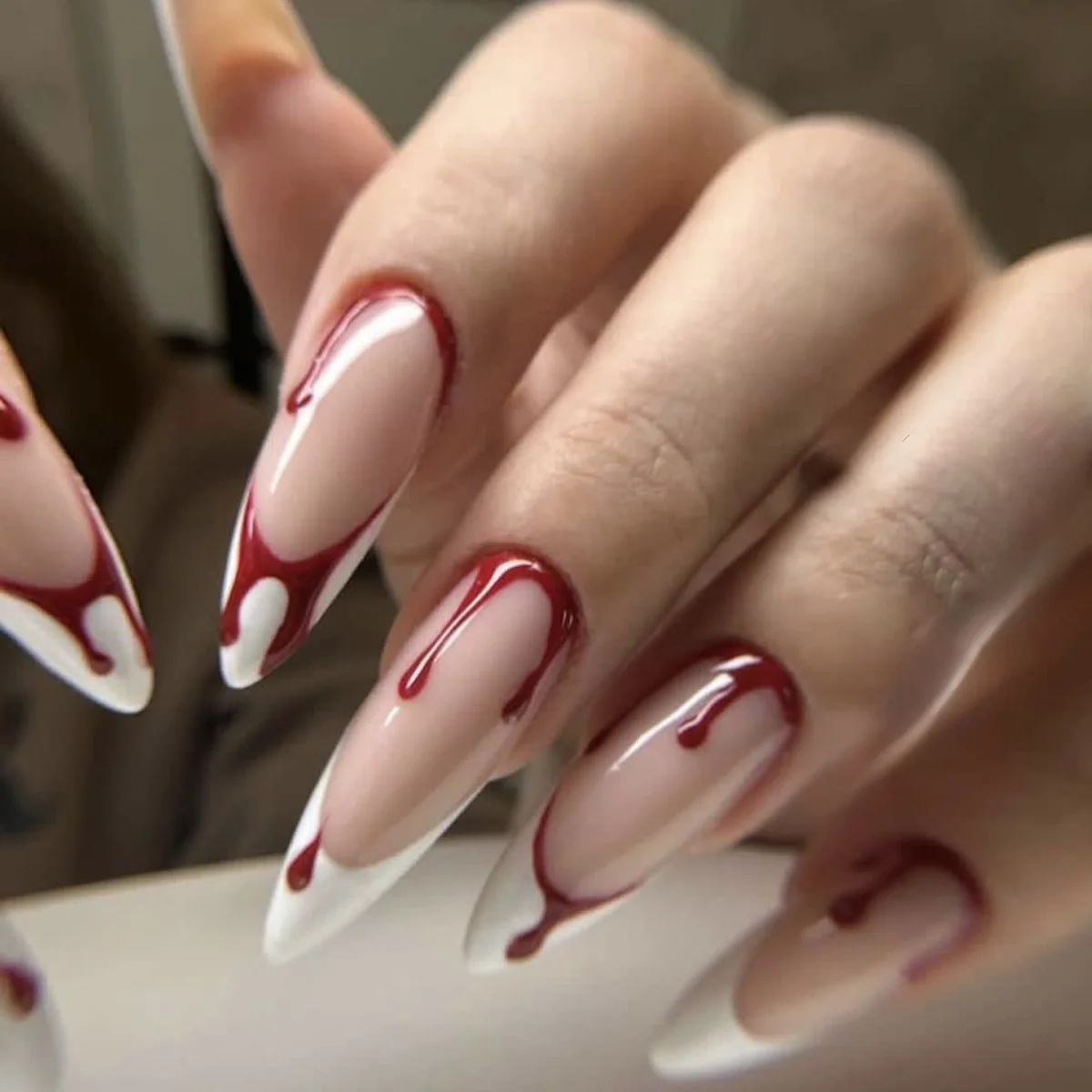 24Pcs White French Tip Press On Nails Red Blood Drip Outline Design Fake Nail Long Point Full Covergae Nail Tips for Women&Girl