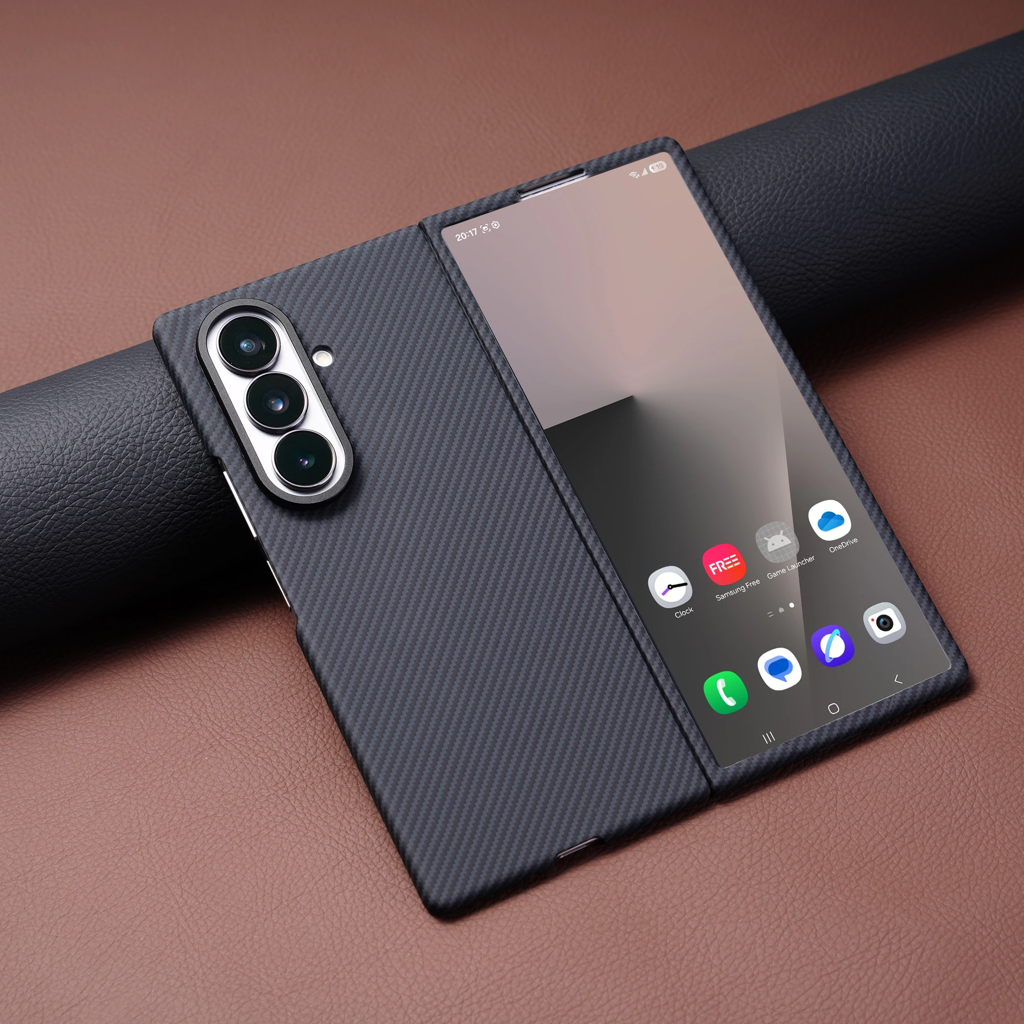 Luxuriöse Handyhülle aus Kohlefaser-Leder für Samsung Galaxy Z Fold 7, Fold 7, für MagSafe, magnetisches kabelloses Laden, stoßfeste Abdeckung