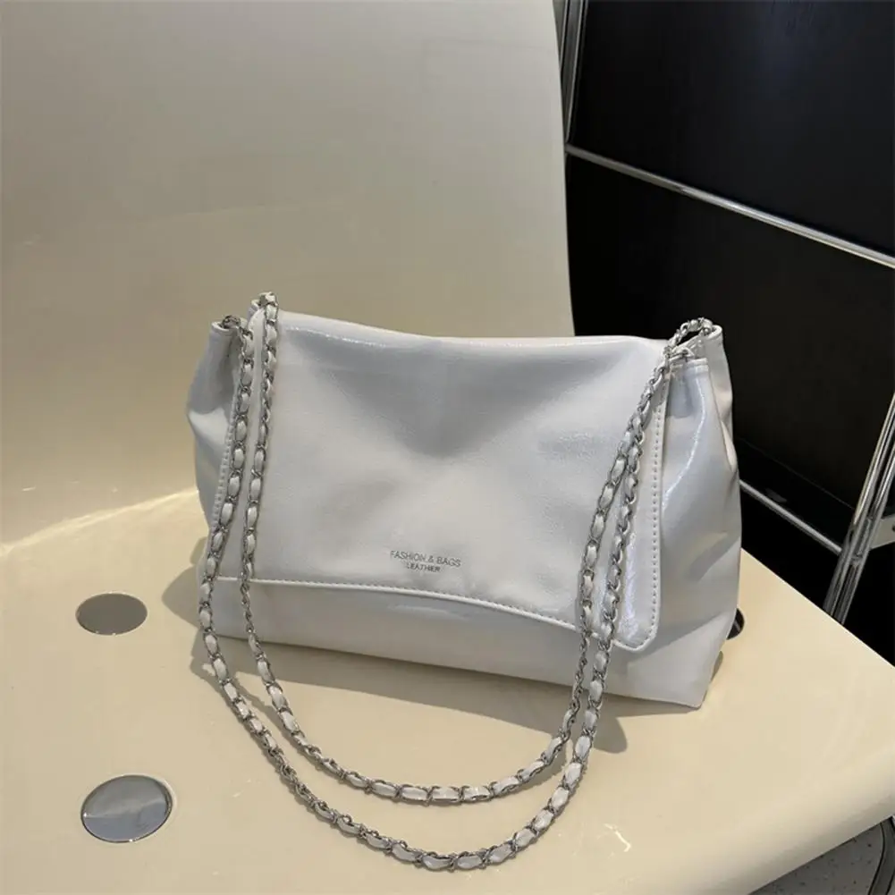 Chain Strap Shoulder Bag Elegant Faux Leather Shoulder Bag with Chain Strap Zipper Closure for Women Capacity Solid for Commute