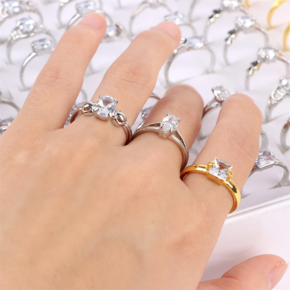 10Pcs/Lot Fashion Classic Rhinestone Rings For Women Female Sparkling Zircon Band Jewelry Mixed Style Wedding Party Gifts