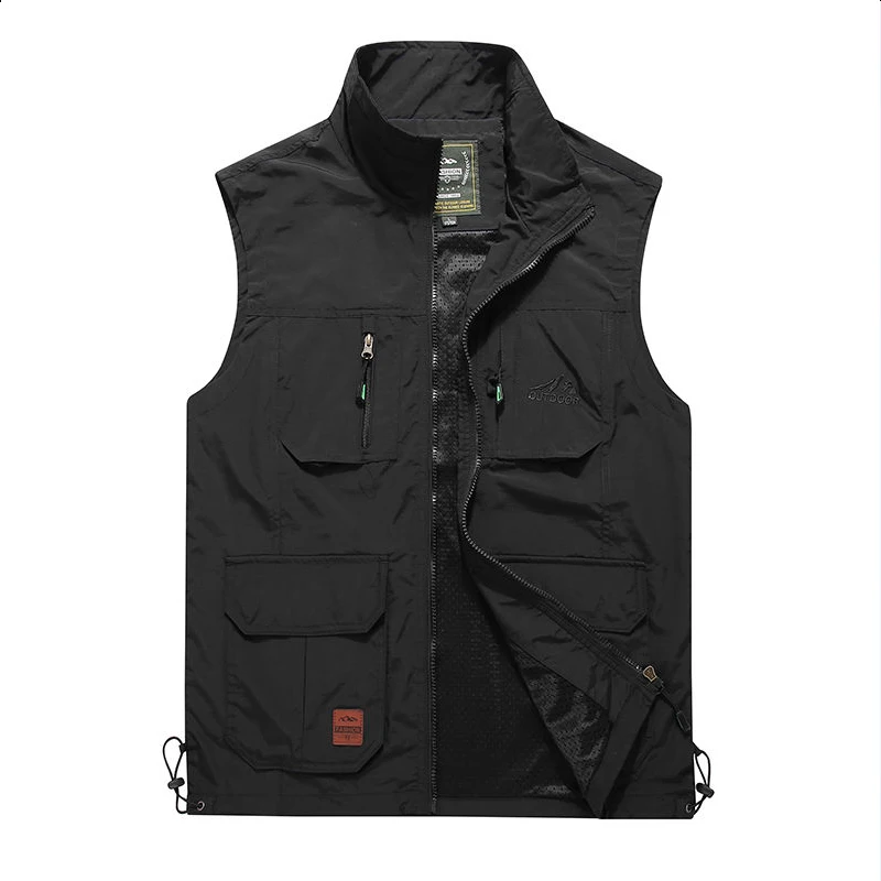 

Spring and Autumn new vest outdoor multi pocket casual vest quick drying photography thin sleeveless camisole jacket for men
