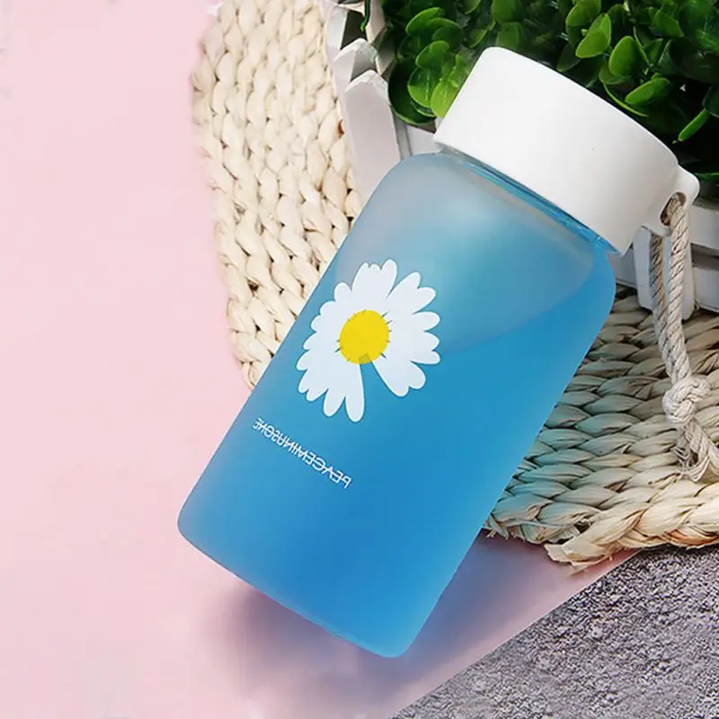 500ml Small Daisy Transparent Plastic Water Bottles BPA Free Creative Frosted Water Bottle With Portable Rope Travel Tea Cup