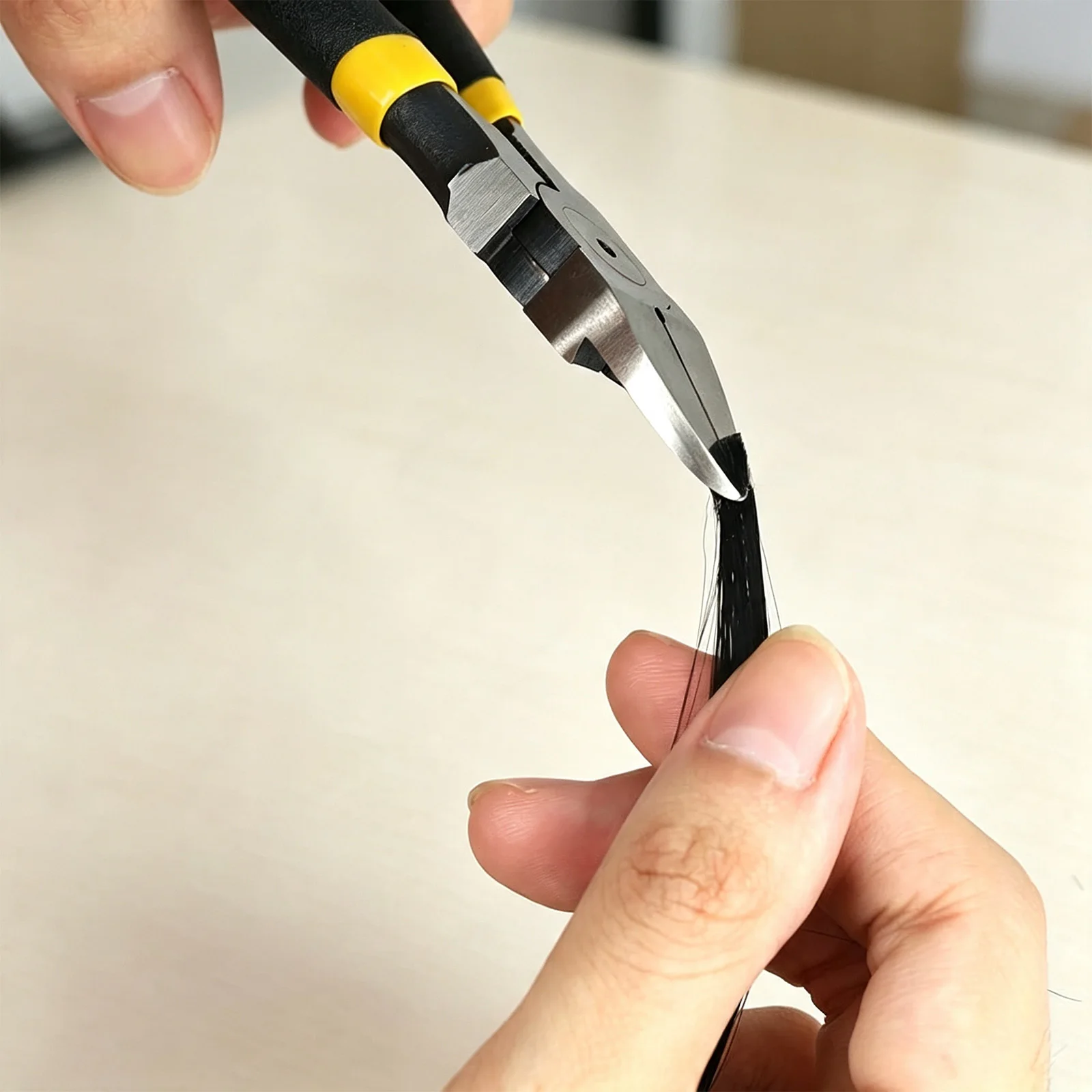 Precision Diagonal Cutting Pliers, Alloy Steel Flush Wire Cutter, Spring-Loaded Side Cutting Pliers for Electronics & Jewelry