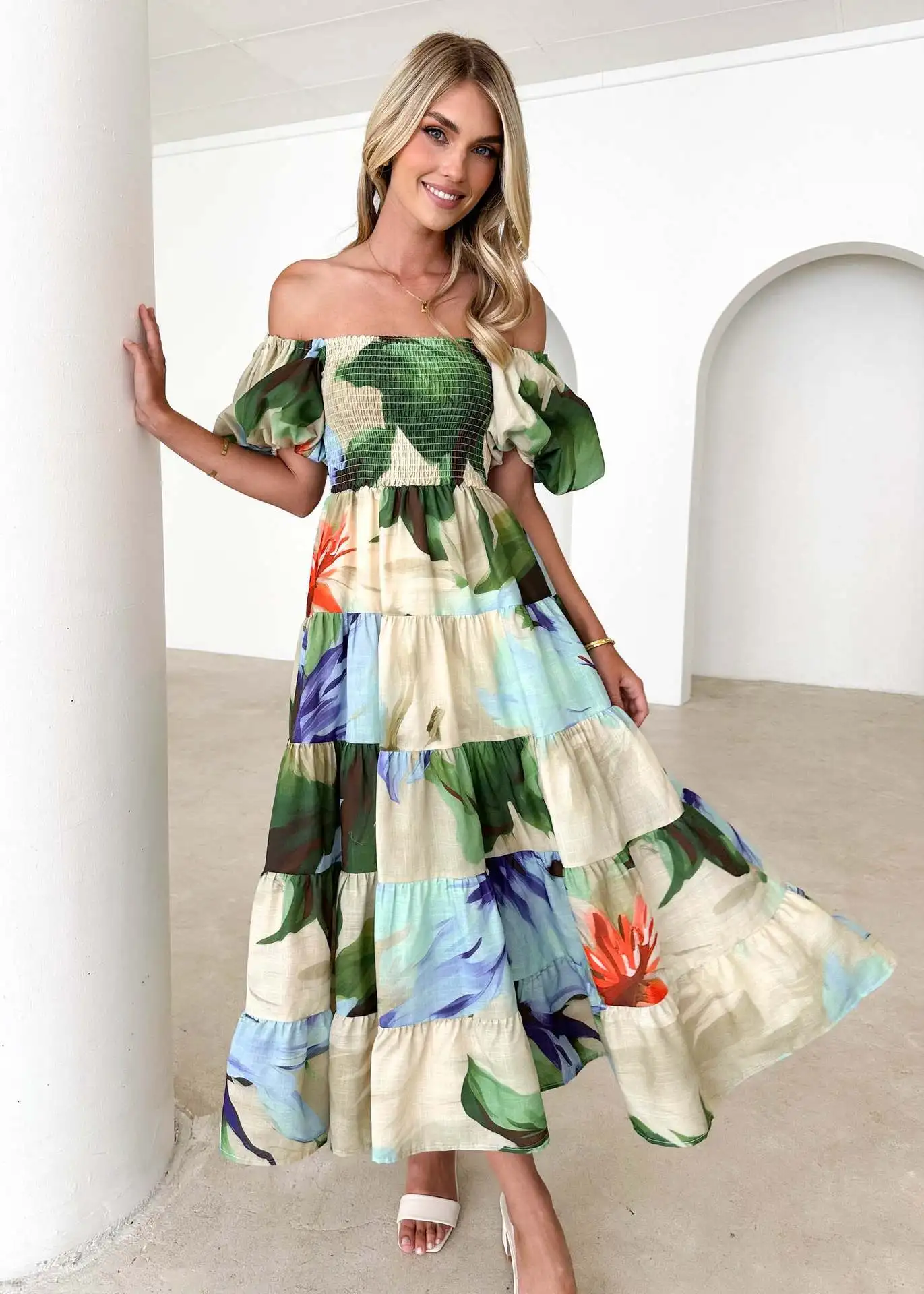 Summer New Women's Bohemian Maxi Dresses Elegant Short Sleeve Beach Skirt One Line Neck Waist Fold Print Dress Fashion Vestido