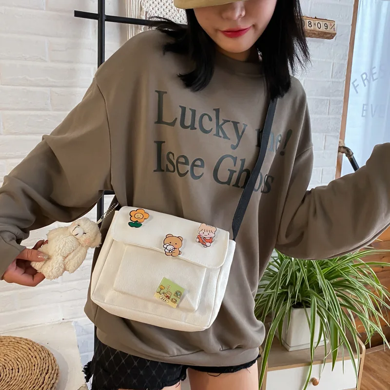 Tas Selempang Wanita Kanvas Tas Bertutup Kawaii Harajuku Semua Cocok untuk Siswa Tas Tangan Wanita Kasual Korea Ulzzang Fashion Chic Harian