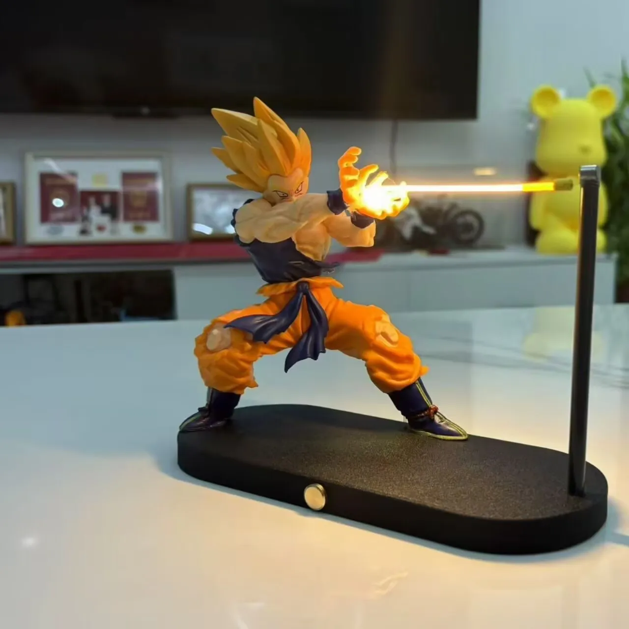 

Левитирующий ночник Dragon Ball Kamehameha - креативный домашний декор с питанием от USB, подарок для друга