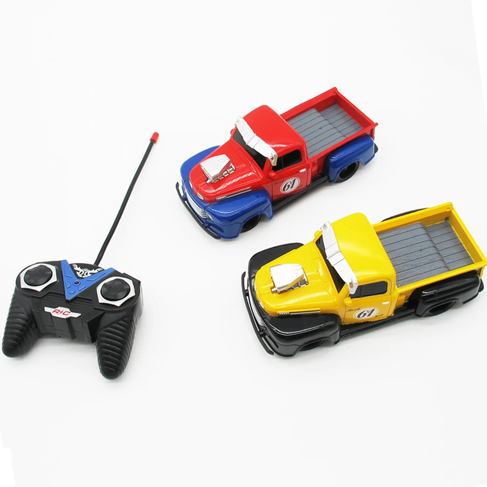 Retro Chevy Ford RC Car Toys 1/24 Pickup Model 4 Channel Radio Remote Control Vehicle Flashing Light Top Speed Car Birthday Gift