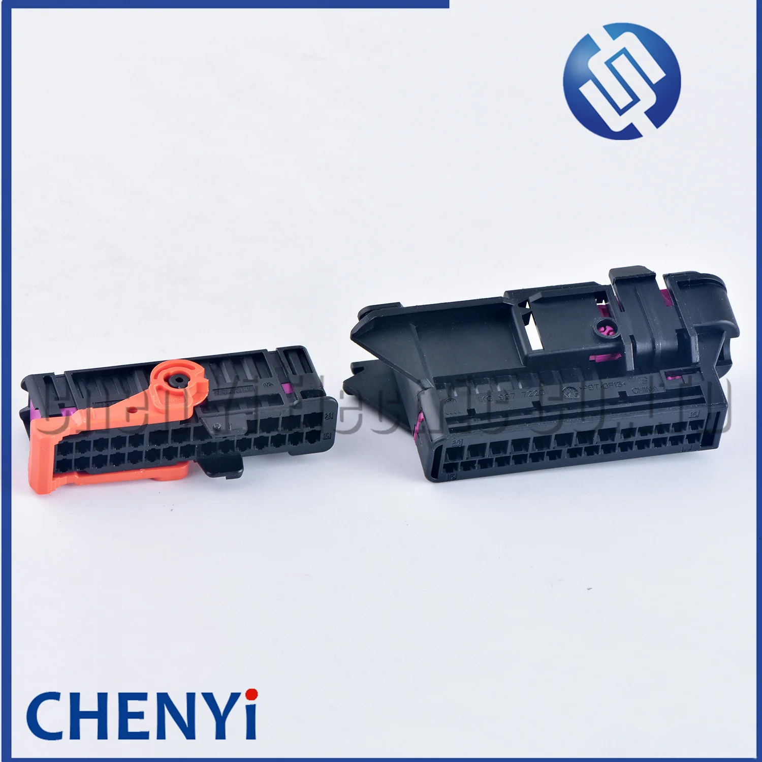 28 Pin Car body door plug connector 1K0937702C 1K0 937 702C 1K0937722D 1K0 937 722D 1813113-1 1813108-1 for VW Sagitar Touran