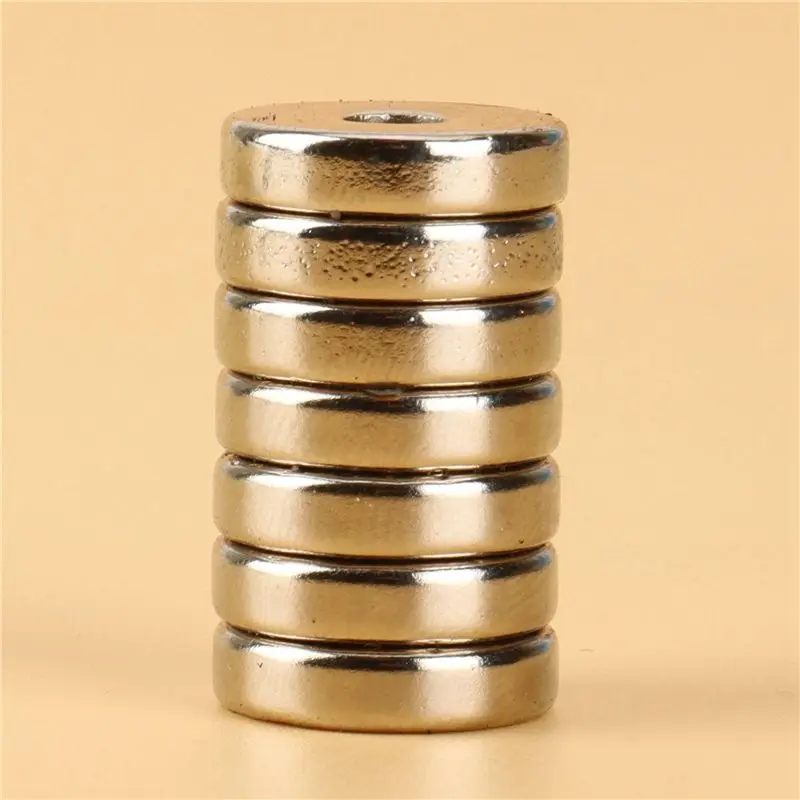 ABXE-2X Metal RC Car Body Post Mounts Shell Column With Magnet For 1/10 RC Crawler Car Axial SCX10 II 90046 Upgrade Parts