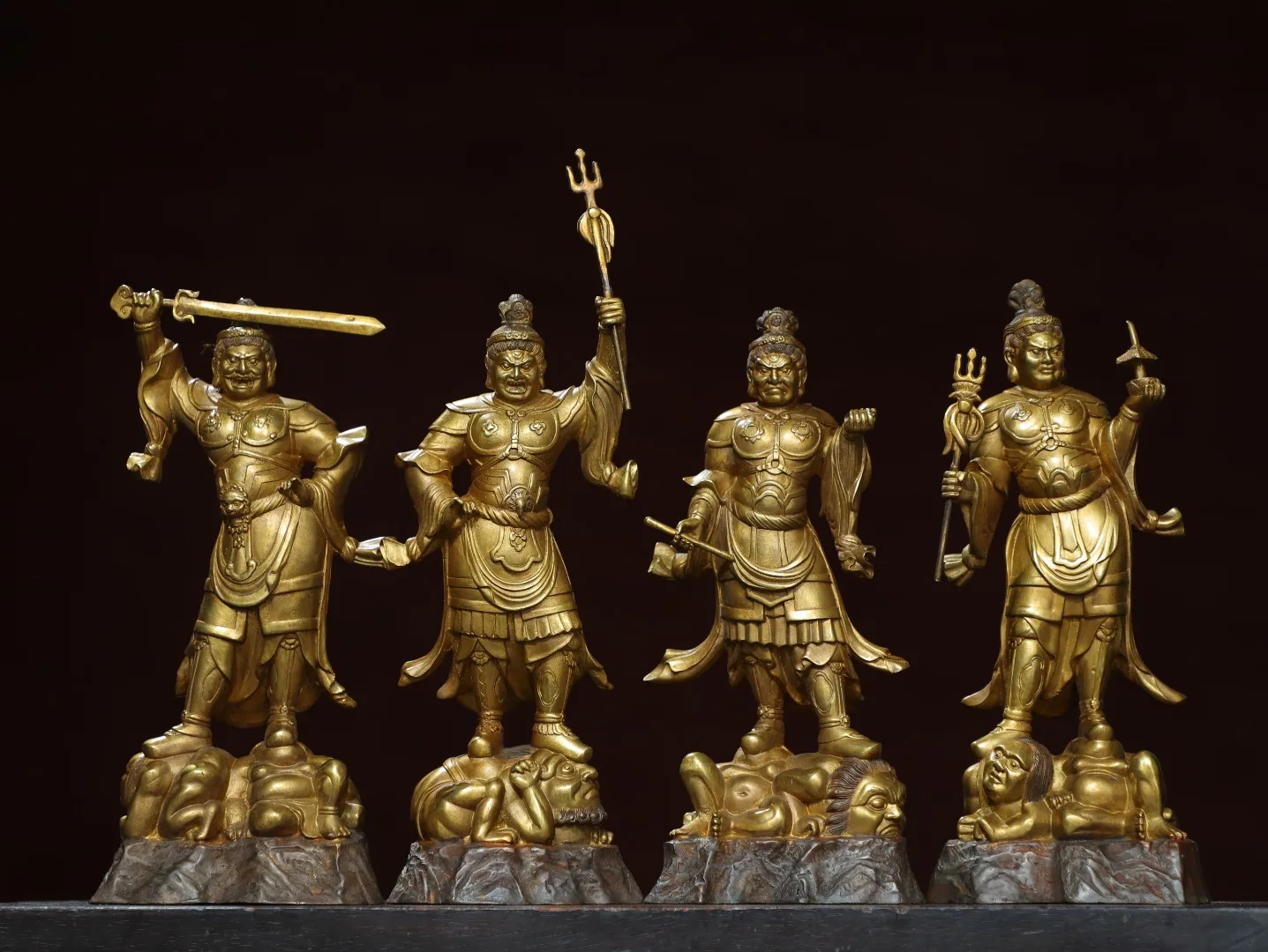 

11"Tibetan Temple Collection Old Bronze Gilded Four Great Guardians of the Heavenly Kings Buddha Patron Saint Worship Hall