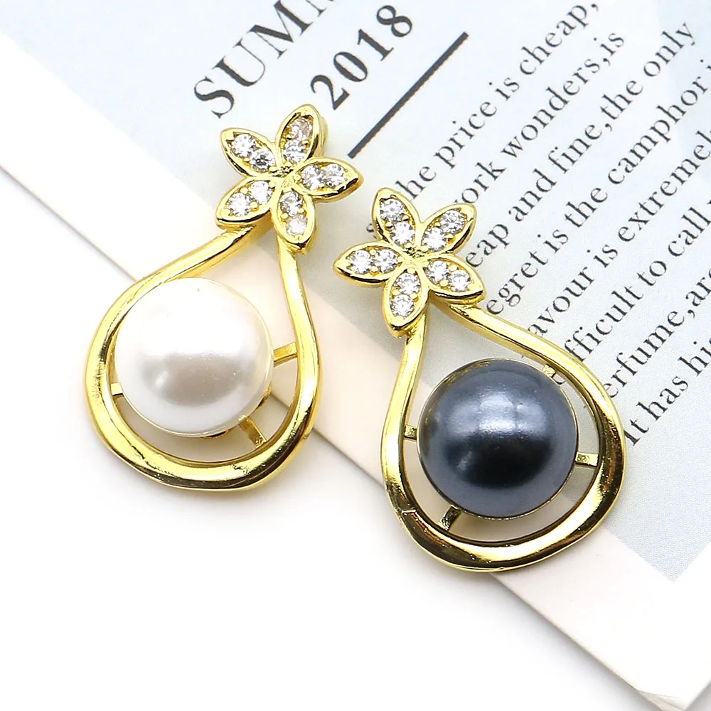 

Light Luxury Gorgeous Teardrop-Shaped Gold-Plated with Hollowed-Out Inlay of Round Imitation Pearl Shells Handmade Jewelry Gift