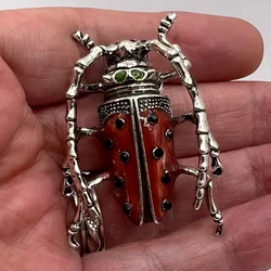 Women's Personalized Oil Drop Vintage Brooch Exquisite Simulation Animal Brooch for Men and Women Locust Clothing Gifts