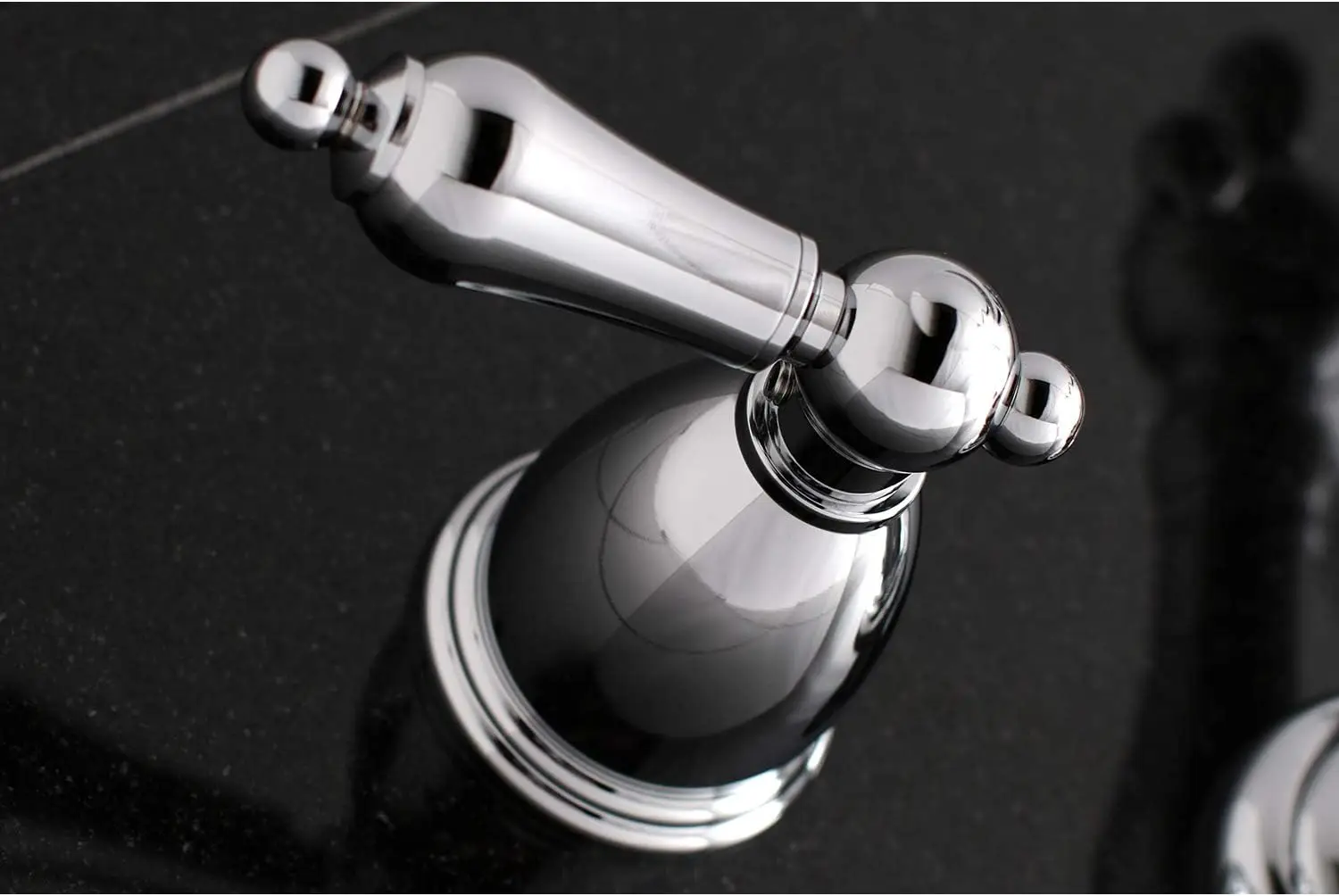 Heritage Roman Tub Faucet Polished Chrome 13 x 11.63 x 7.94 Drip-free ceramic disc cartridge Wall mount installation