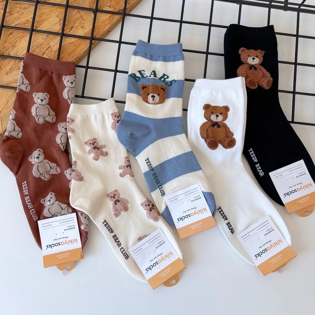 

Good Quality Cartoon Elegant Lady Bear Women's Cute Socks Cotton Harajuku Style Woman Novelty Breathable Sox Christmas Gifts