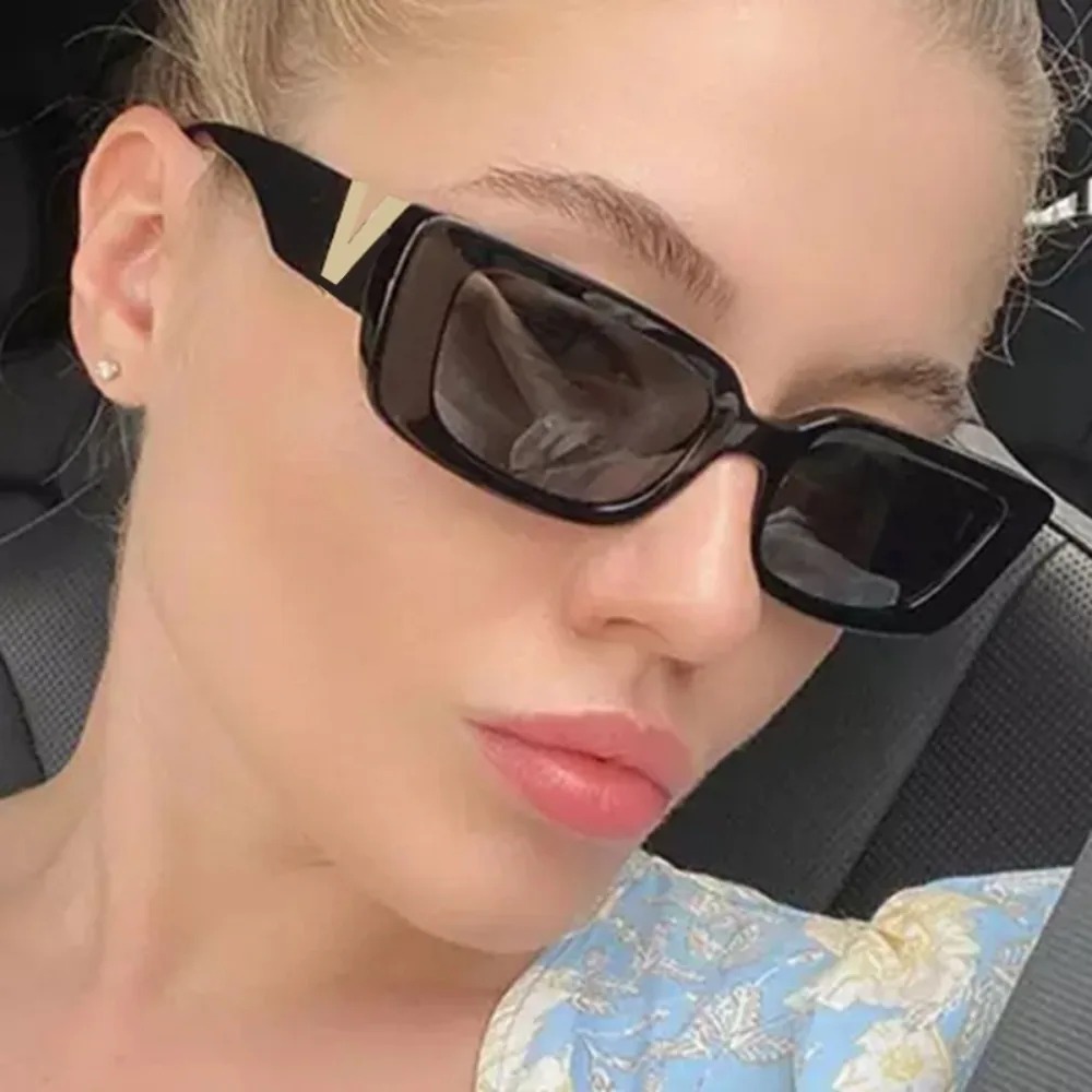 Fashion Retro Luxury Women Logo V Square Sunglasses UV400 Sexy Eyewear