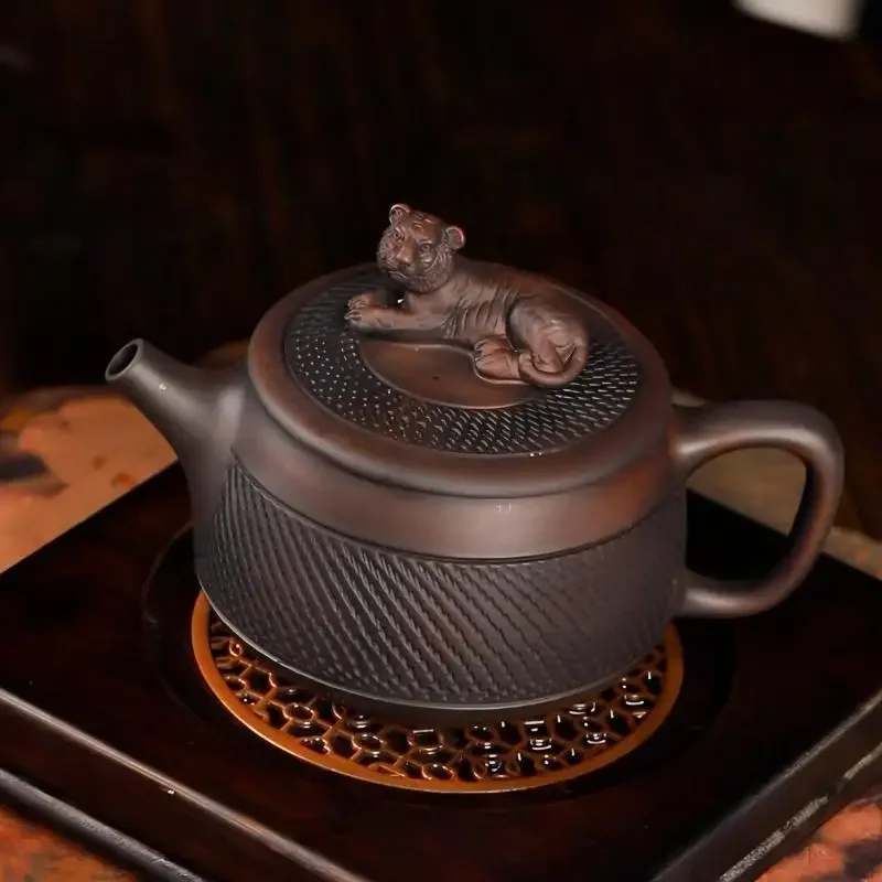 Jianshui Clay Purple Pottery Carving Teapot Hand Painted Antique Relief Teapot Household Teapot Kungfu Tea Set Kettle
