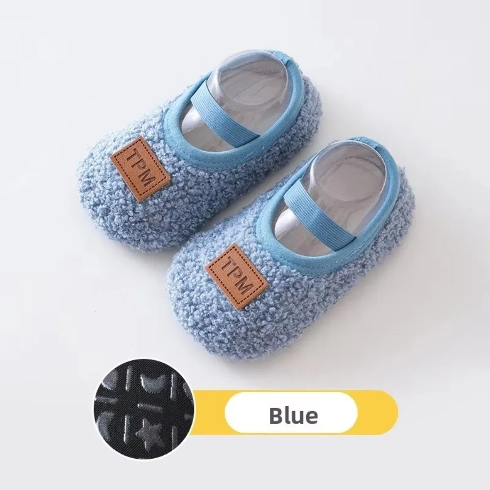 

Новые осенне-зимние детские тапочки, нескользящие, с мягкой подошвой, носки-тапочки для малышей, домашняя обувь для детей, для ходьбы в помещении, для мальчиков и девочек
