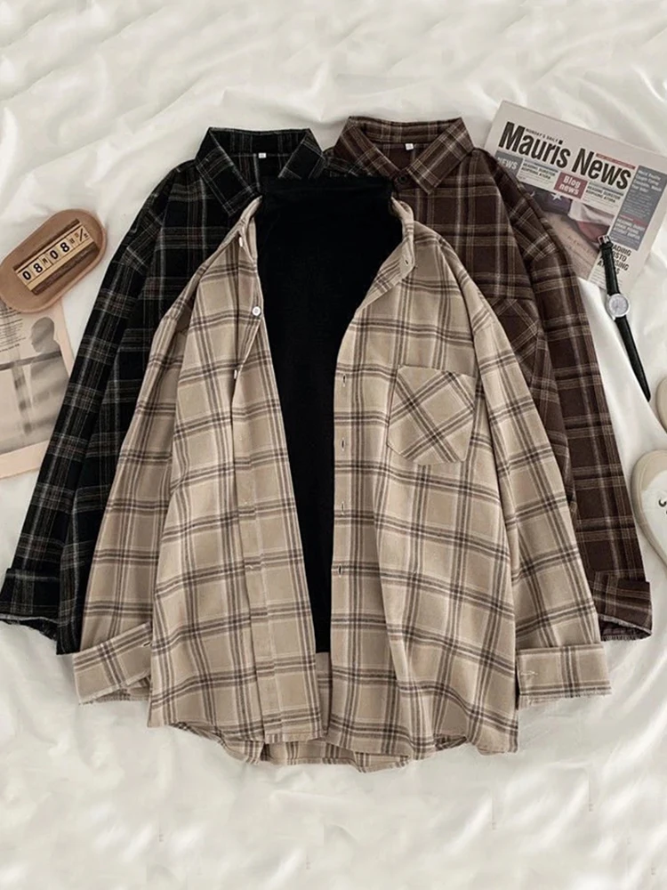 

Vintage Women Plaid Shirts Autumn Long Sleeve Oversize Button Up Tops Korean Loose Casual Fall Outwear Femme Shirts