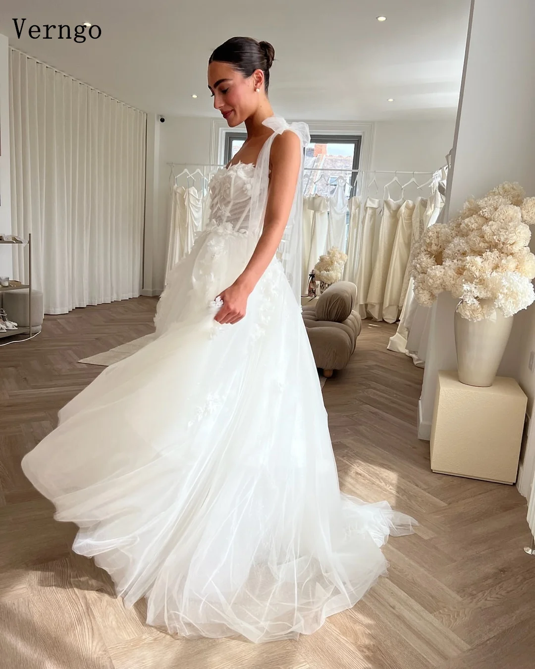 Verngo apliques vestido de novia de tul marfil tirantes espagueti una línea vestidos de novia clásico Maxi vestido de novia Formal personalizado