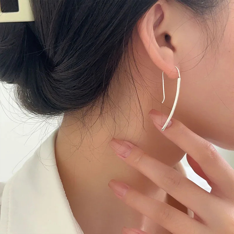 S925 Sterling Silver, Japanese and Korean Simple Line Long Earrings, Small Design, Advanced Curved INS Earrings