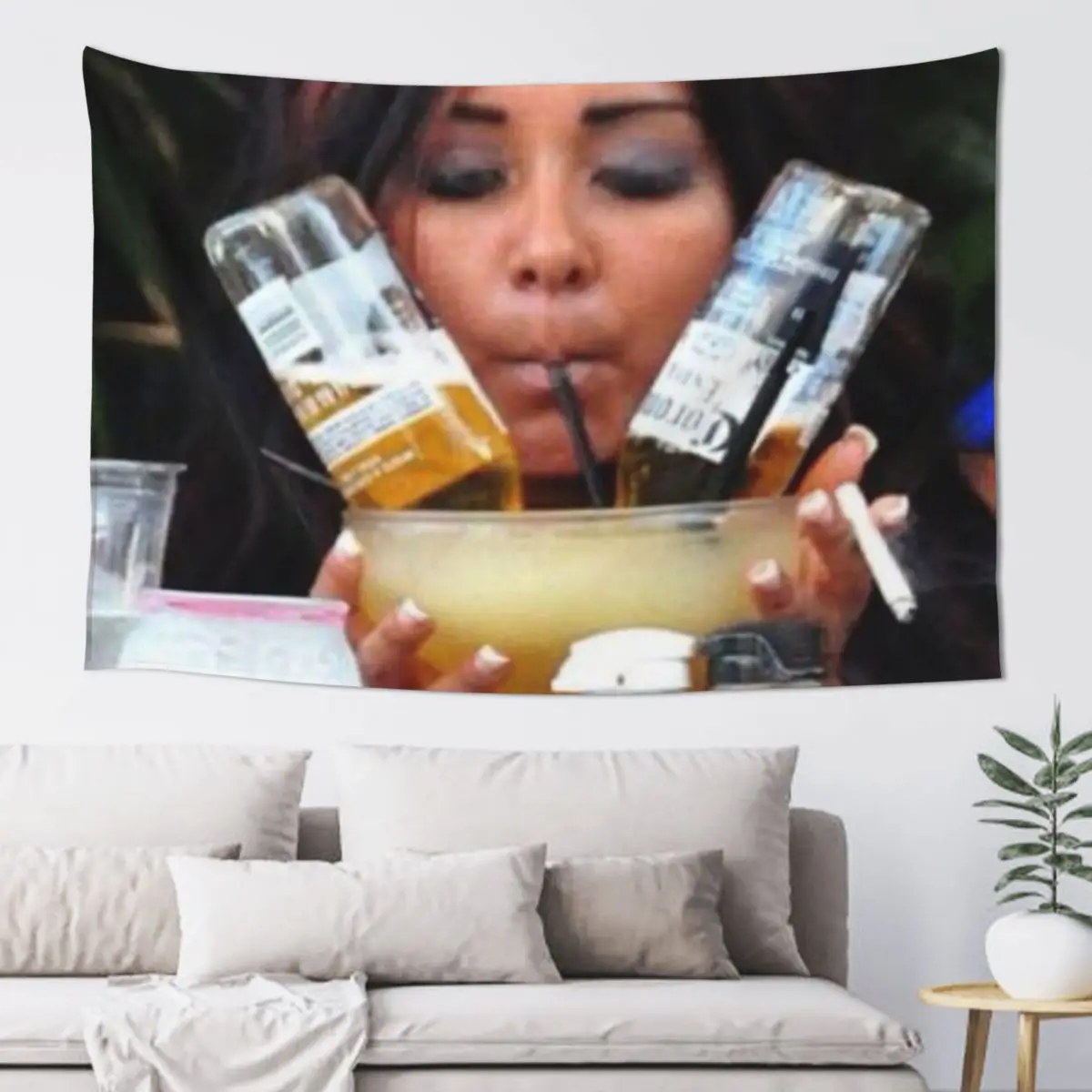 

iconic Snooki Tapestry Bedroom Decorations Wall Art Anime Decor Tapestry